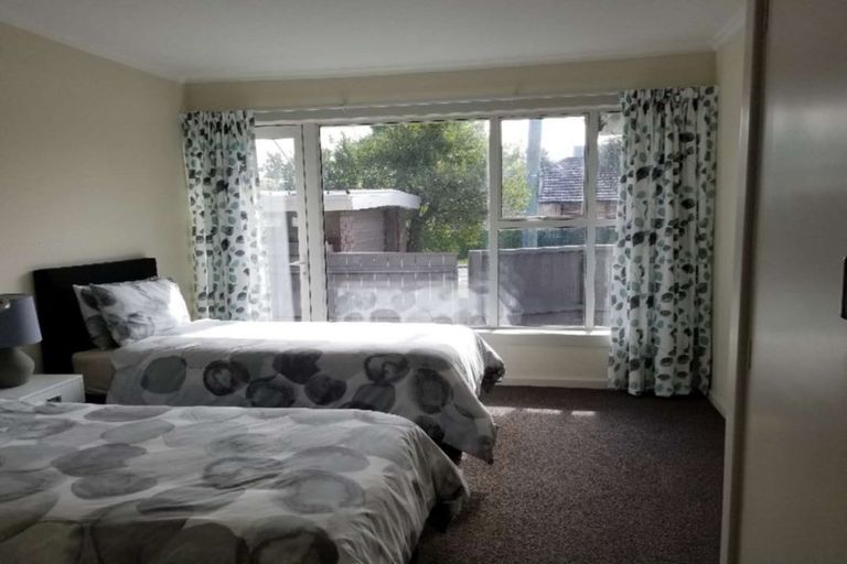 Photo of property in 164 Blighs Road, Strowan, Christchurch, 8052