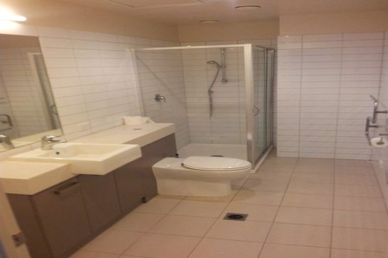 Photo of property in Bella Vista, 1a/84 Gunner Drive, Te Atatu Peninsula, Auckland, 0610