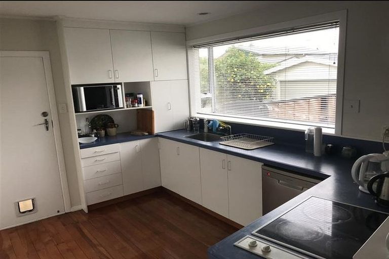 Photo of property in 15 Keats Crescent, Stoke, Nelson, 7011