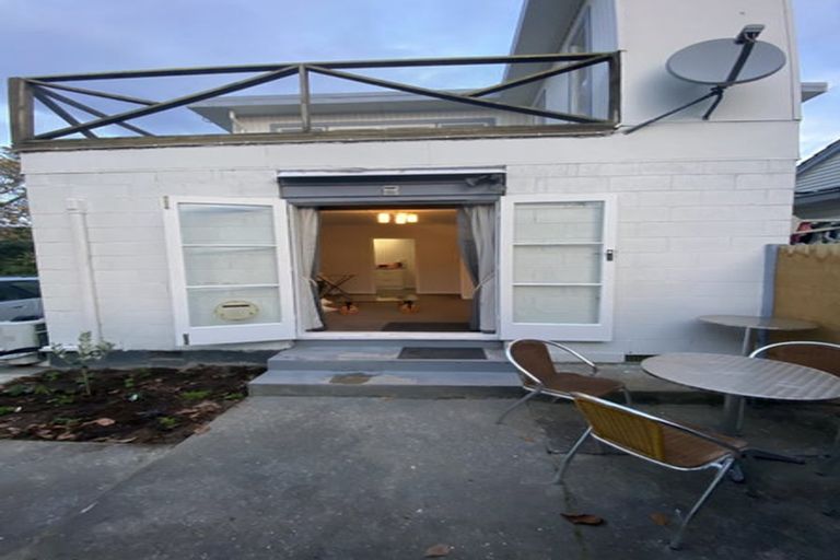 Photo of property in 124 Wairakei Road, Bryndwr, Christchurch, 8053