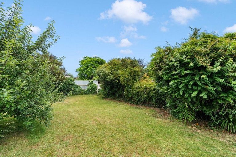 Photo of property in 30 Cologne Street, Martinborough, 5711