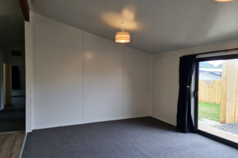 Photo of property in 90 Dimock Street, Titahi Bay, Porirua, 5022