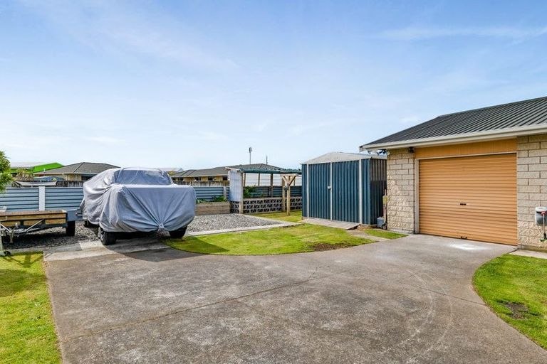 Photo of property in 180 Waihi Road, Hawera, 4610