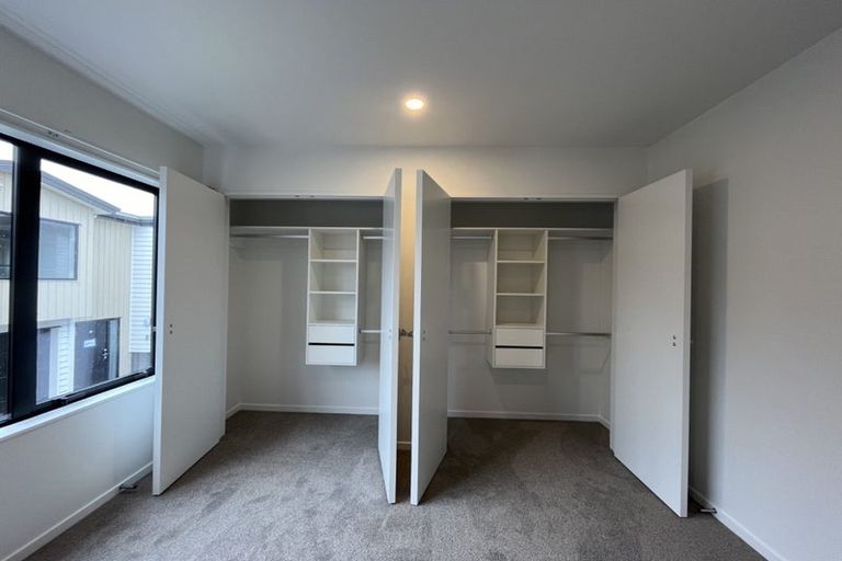 Photo of property in 20 Elegant Lane, Ranui, 0612