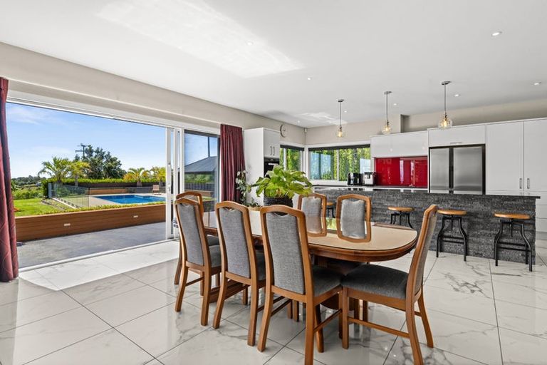Photo of property in 194 Te Mata Peak Road, Havelock North, 4130