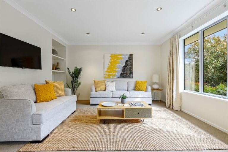 Photo of property in 17 Breton Close, Northwood, Christchurch, 8051