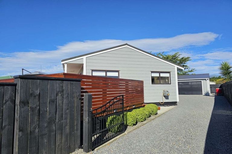 Photo of property in 13 Perth Street, Levin, 5510