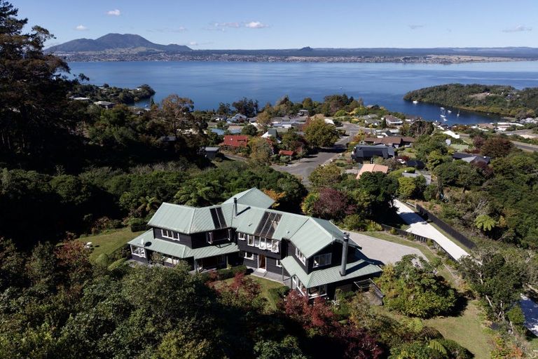 Photo of property in 21 Brunette Drive, Acacia Bay, Taupo, 3330