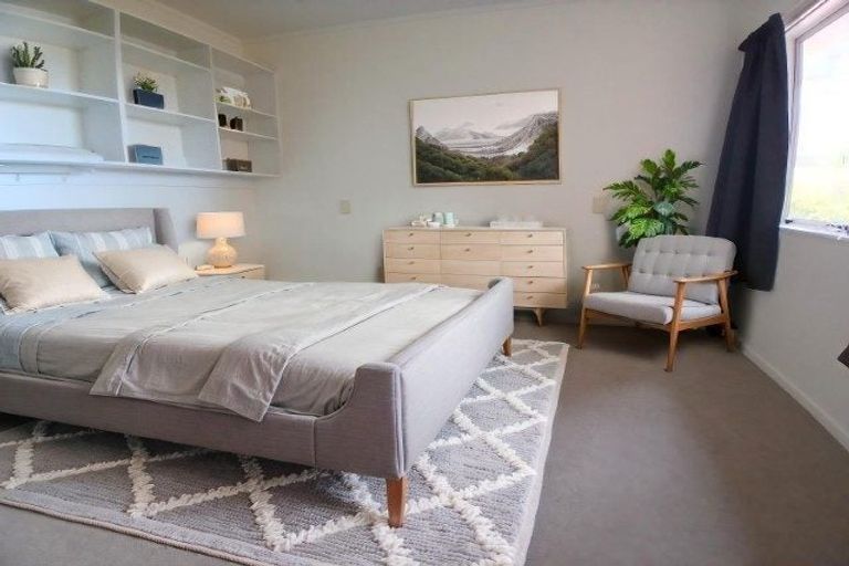 Photo of property in 16 Imran Terrace, Khandallah, Wellington, 6035