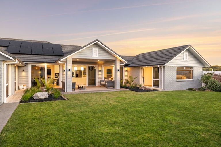 Photo of property in 9 Pukeko Grove, Cambridge, 3434
