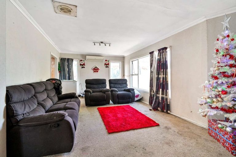 Photo of property in 77 Wycliffe Street, Onekawa, Napier, 4110