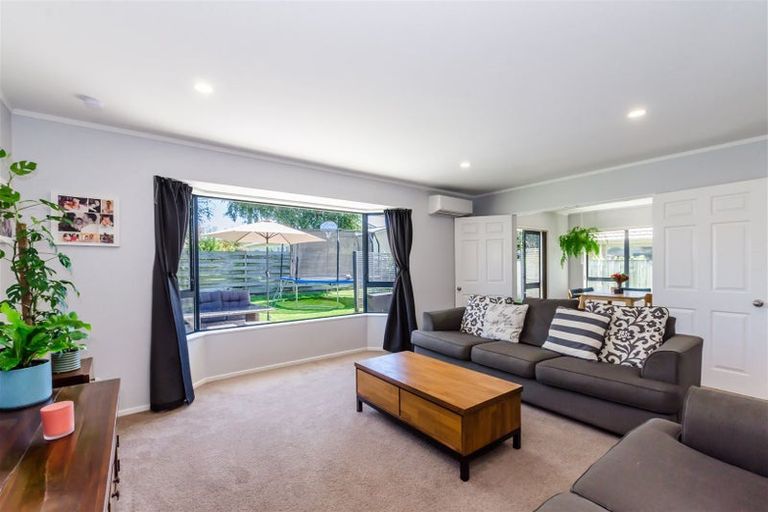 Photo of property in 49 Makarini Street, Paraparaumu, 5032