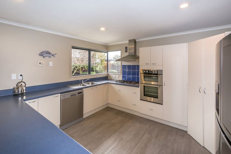 Photo of property in 16 Camleigh Close, Kaiapoi, 7630