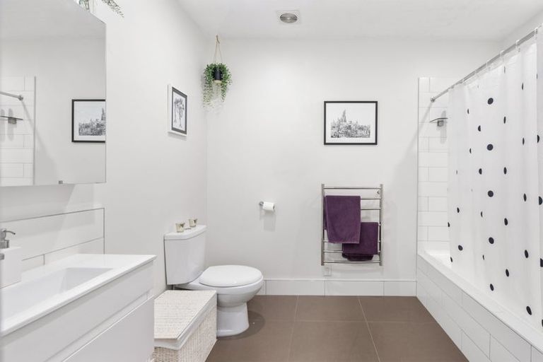 Photo of property in 59u6 Mortimer Terrace, Brooklyn, Wellington, 6021