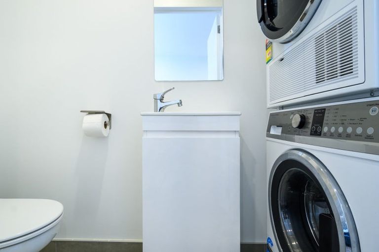 Photo of property in 60 Ivy Nola Way, Henderson, Auckland, 0612