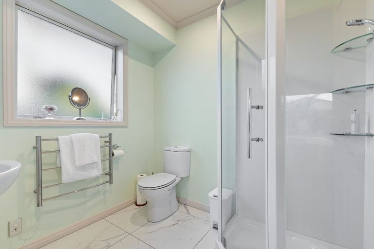Photo of property in 7 Coolspring Way, Redwood, Christchurch, 8051