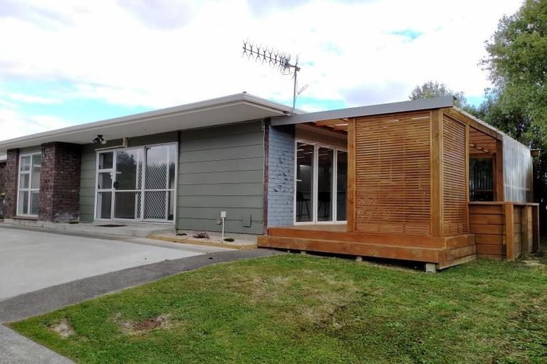 Photo of property in 9b Moyne Avenue, Milson, Palmerston North, 4414