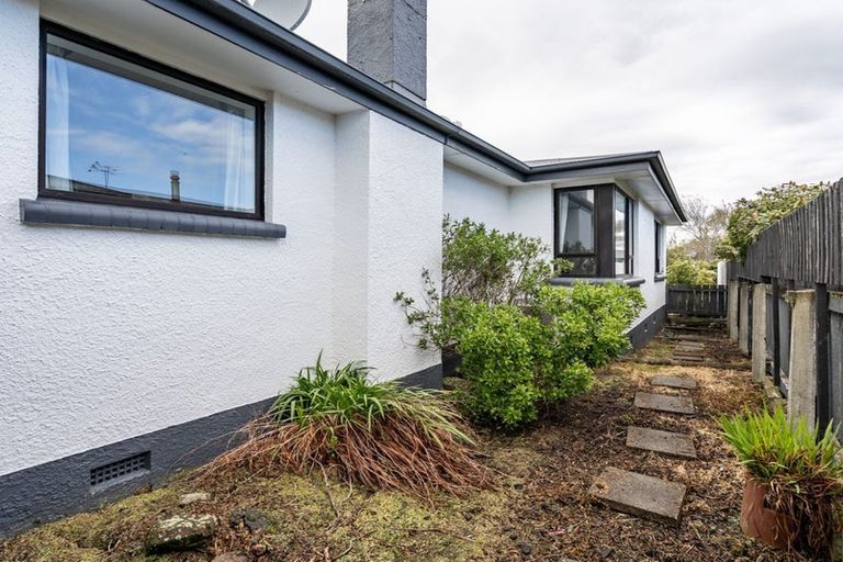 Photo of property in 74 Helmsdale Street, Waverley, Invercargill, 9810