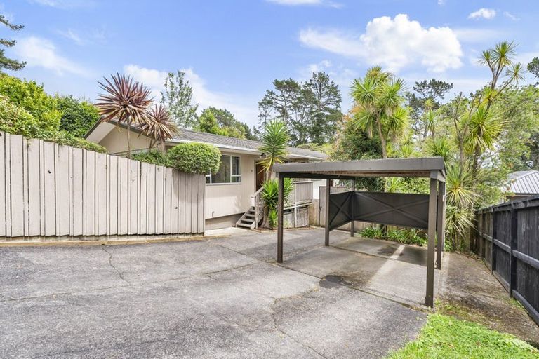 Photo of property in 10 Kawaka Street, Titirangi, Auckland, 0604
