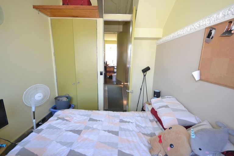 Photo of property in Qba Apartments, 2q/51 Webb Street, Mount Cook, Wellington, 6011