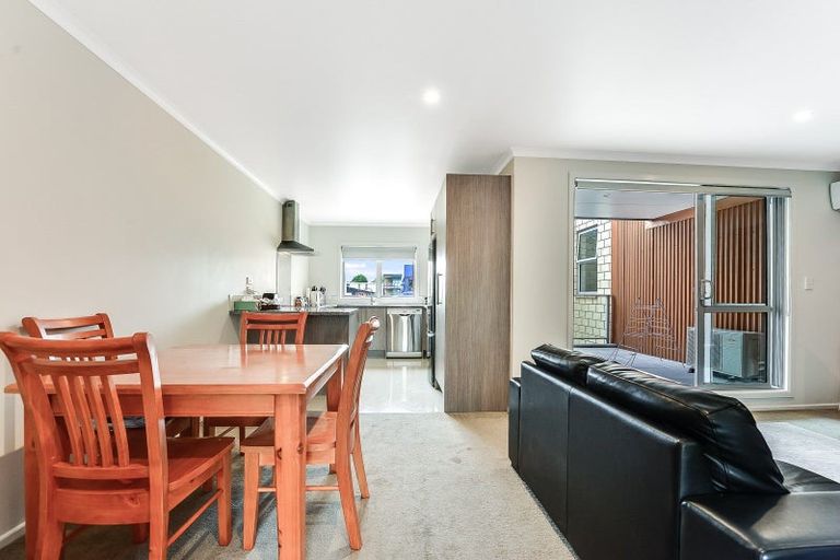Photo of property in 7u5 Vialou Street, Hamilton Central, Hamilton, 3204