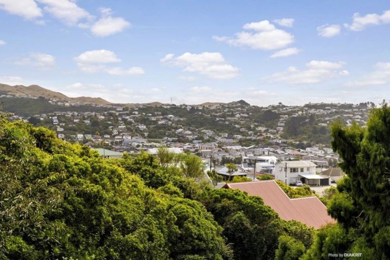 Photo of property in 36 Chesterton Street, Johnsonville, Wellington, 6037