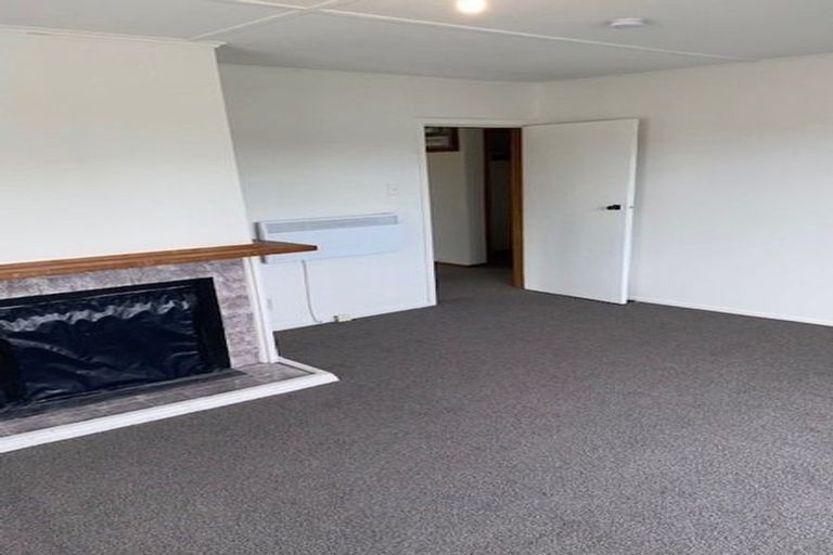 Photo of property in 20 Gloucester Street, Cannons Creek, Porirua, 5024