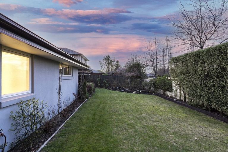 Photo of property in 23 Anglem Way, Northwood, Christchurch, 8051