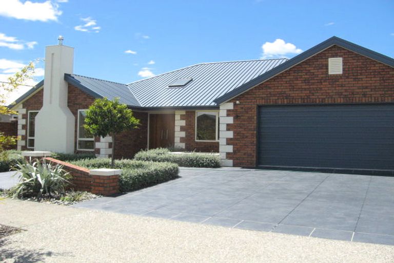 Photo of property in 84 Northwood Boulevard, Northwood, Christchurch, 8051