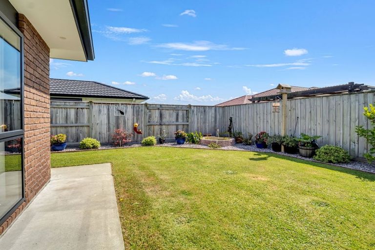 Photo of property in 27 Balrickard Way, Milson, Palmerston North, 4414