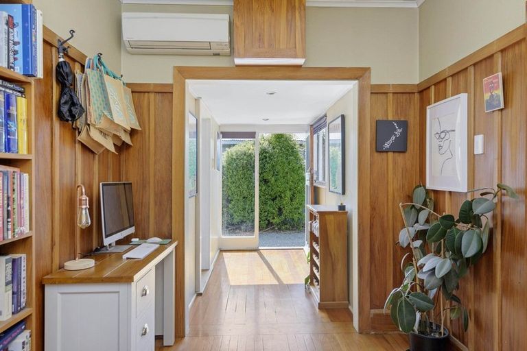 Photo of property in 129 Neville Street, Spreydon, Christchurch, 8024
