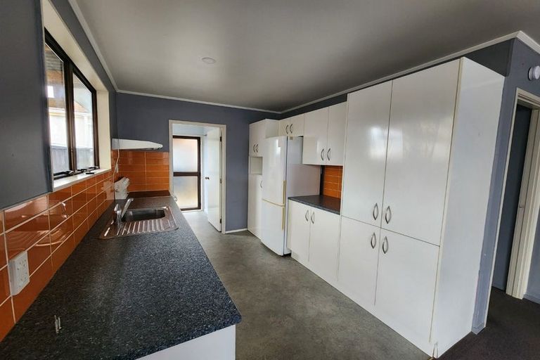 Photo of property in 2/8 Silver Road, Weymouth, Auckland, 2103