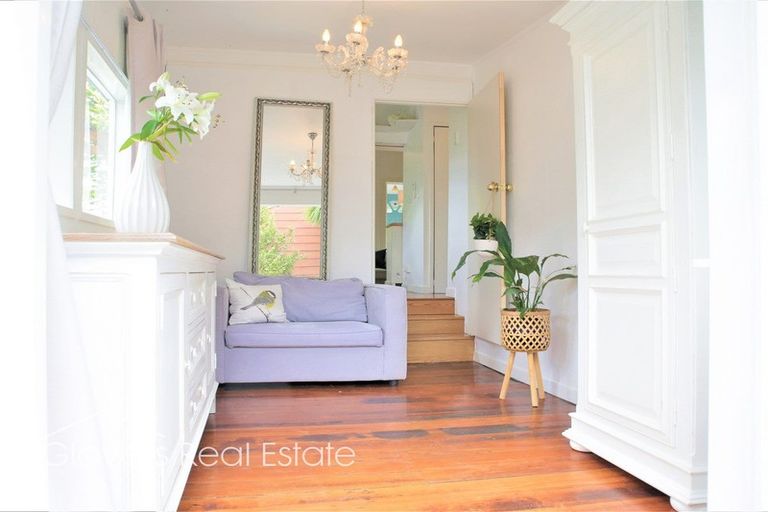 Photo of property in 1/89 Glengarry Road, Glen Eden, Auckland, 0602
