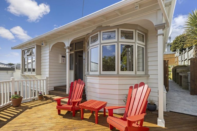 Photo of property in 33 Mckinley Crescent, Brooklyn, Wellington, 6021