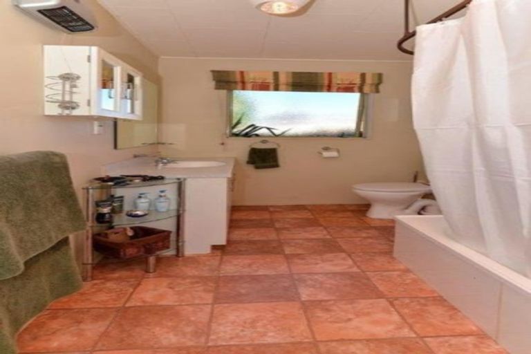 Photo of property in 3a Nairn Road, Mangakakahi, Rotorua, 3015