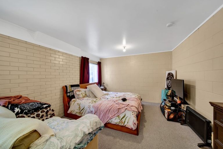 Photo of property in 39a Breakwater Road, Moturoa, New Plymouth, 4310