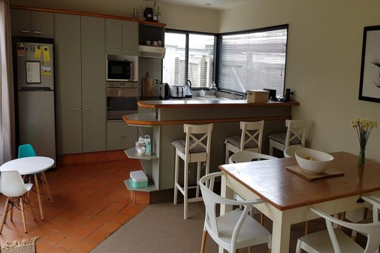 Photo of property in 200a Springfield Road, St Albans, Christchurch, 8014