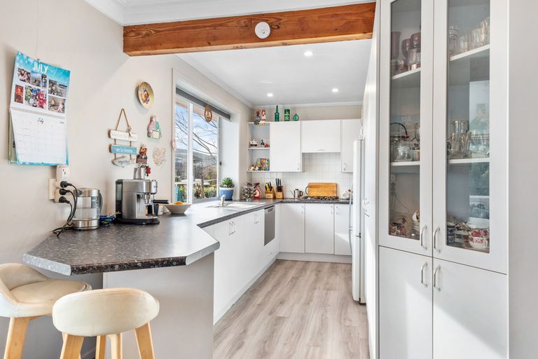 Photo of property in 79 Hocken Street, Kenmure, Dunedin, 9011