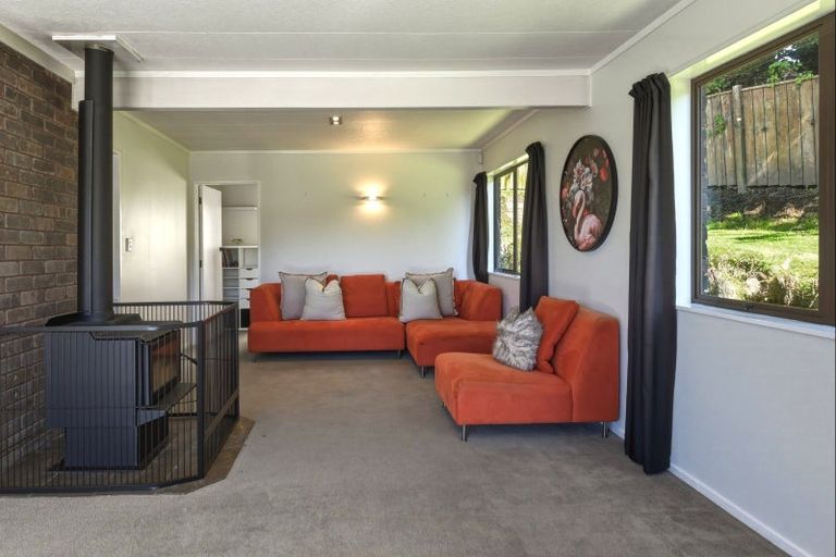 Photo of property in 26 Tawavale Street, Pukehangi, Rotorua, 3015