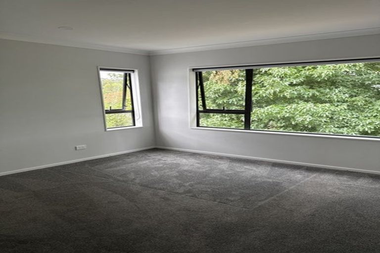 Photo of property in 70c Awaruku Road, Torbay, Auckland, 0630