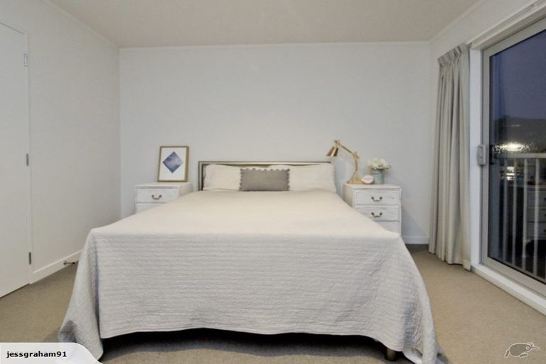Photo of property in 8u5 Middleton Road, Johnsonville, Wellington, 6037