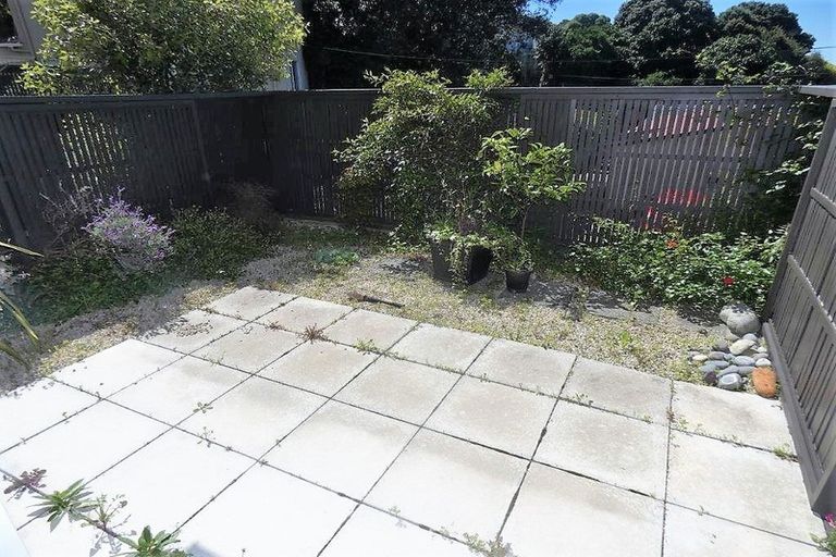 Photo of property in Altar Apartments, 67/120u Rintoul Street, Newtown, Wellington, 6021