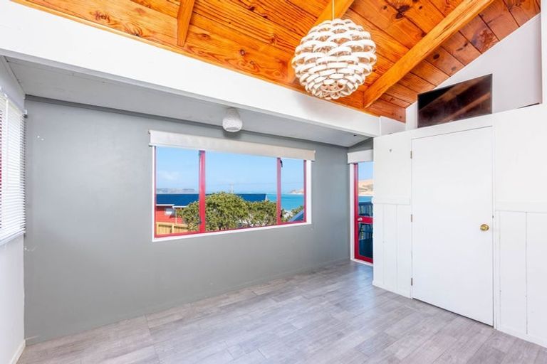 Photo of property in 48 Taumatawiwi Street, Opononi, Kaikohe, 0473