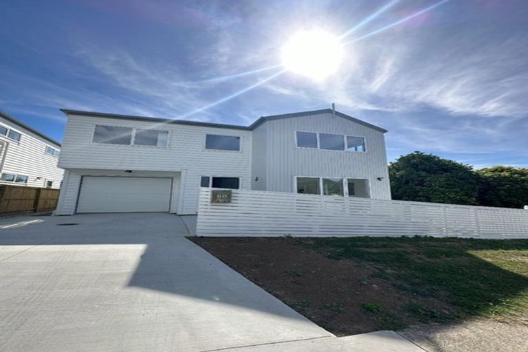 Photo of property in 2a Northgrove Avenue, Hillcrest, Auckland, 0627