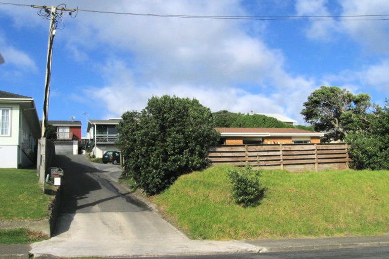 Photo of property in 51a Tireti Road, Titahi Bay, Porirua, 5022