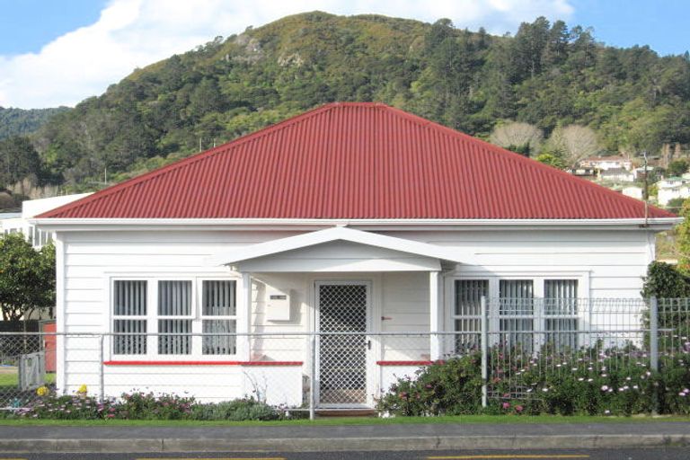 Photo of property in 612 Mackay Street, Thames, 3500