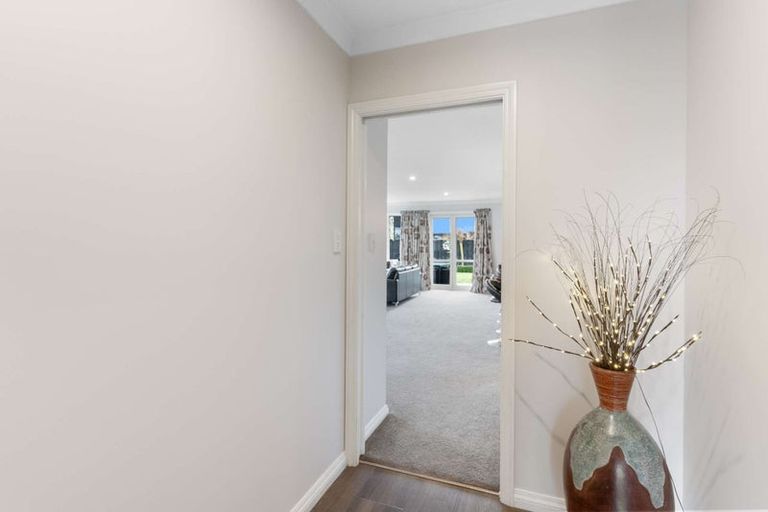 Photo of property in 12 Hampstead Close, Rangiora, 7400