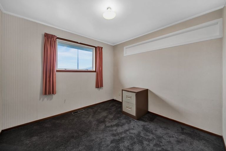 Photo of property in 25 Pacey Avenue, Hawera, 4610