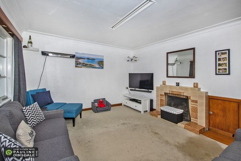Photo of property in 24a Station Road, Heathcote Valley, Christchurch, 8022