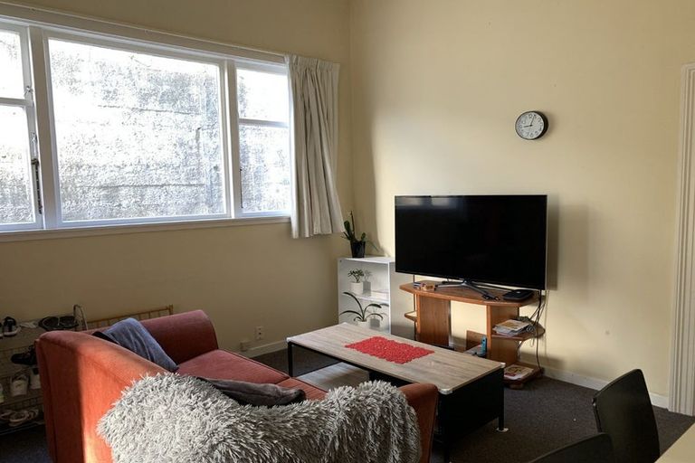 Photo of property in 213 Adelaide Road, Newtown, Wellington, 6021